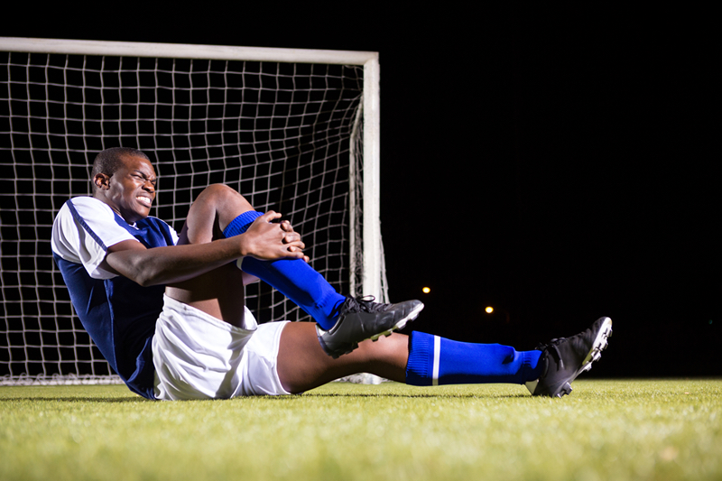 Soccer player tore his ACL.